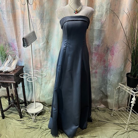 📌De Laru by Sheila Yen Elegant Beaded Strapless Prom - Bridesmaid -Formal Dress - Picture 1 of 15
